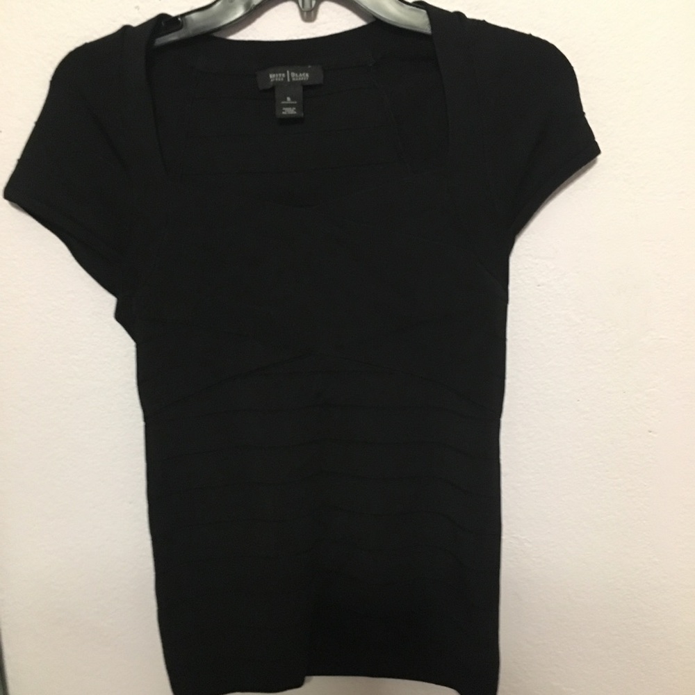 Stretchy sharp White House Black Market Small T